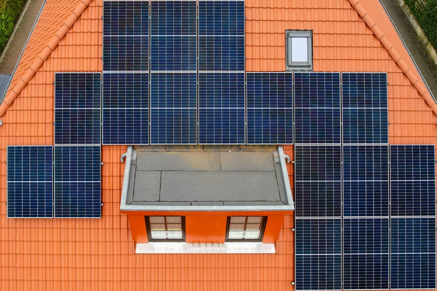 Einbau-der-Solarmodule