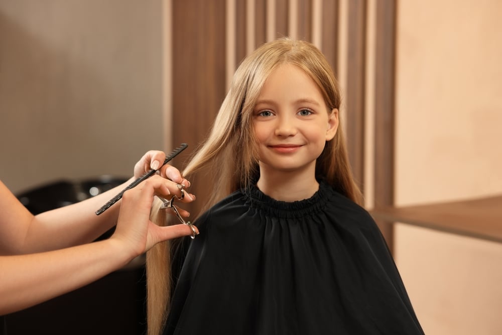 Kinderfrisuren-mit-Liebe-zum-Detail